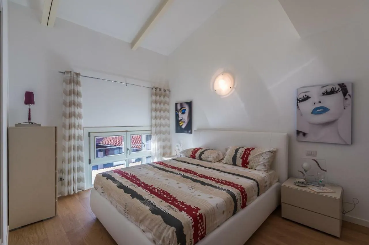 Ca Del Millefiori Apartment Murano 0*,  Italy